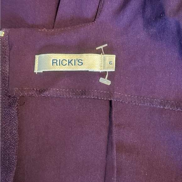 Ricki’s fitted stretch sleeveless tummy control dress - Picture 9 of 9